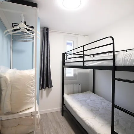 Apartment Bel T3 Renove Avec Wi-fi A 400m Des Thermes De La Bourboule, Capacite 4 Personnes - Fr-1-608-261 *