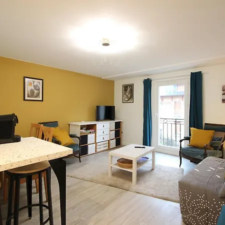 Bel T3 Renove Avec Wi-fi A 400m Des Thermes De La Bourboule, Capacite 4 Personnes - Fr-1-608-261 *
